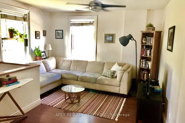 Additional image 36 of 332 KING St