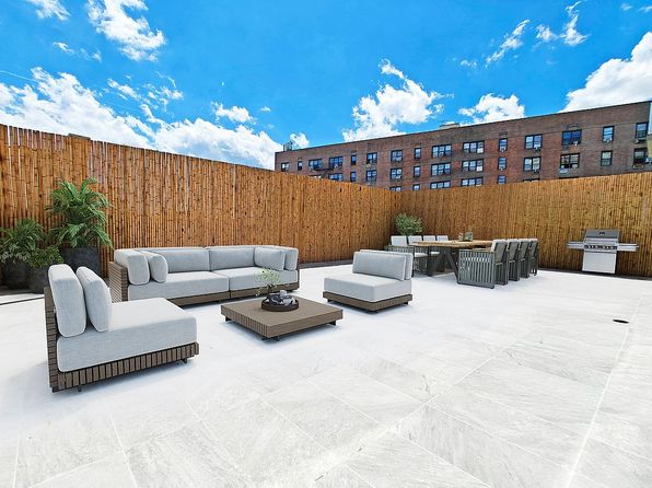 390 Kings Hwy #2B1, Brooklyn, NY 11223