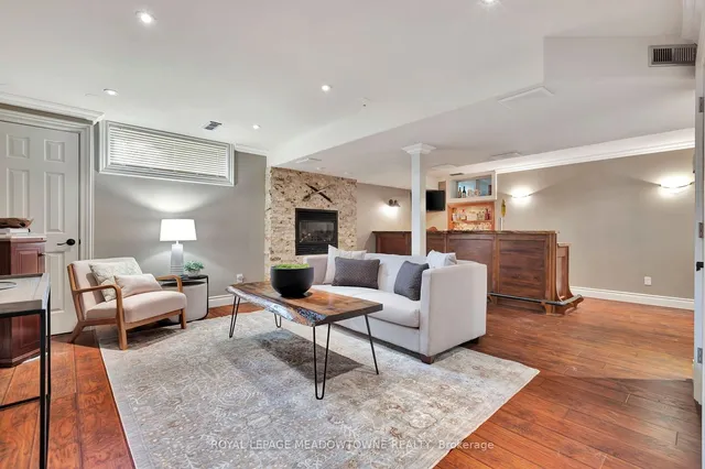 Additional image 31 of 1 Woodspring Crt