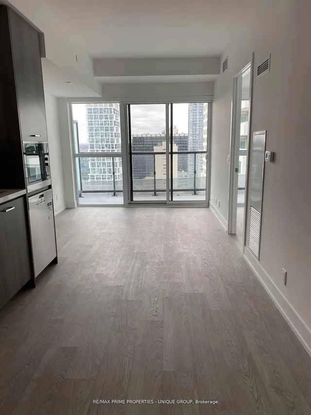 Additional image 7 of 11 Lillian St Unit 1605