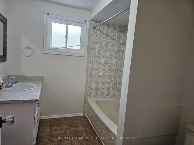 Additional image 13 of 924 MOHAWK Rd Unit C