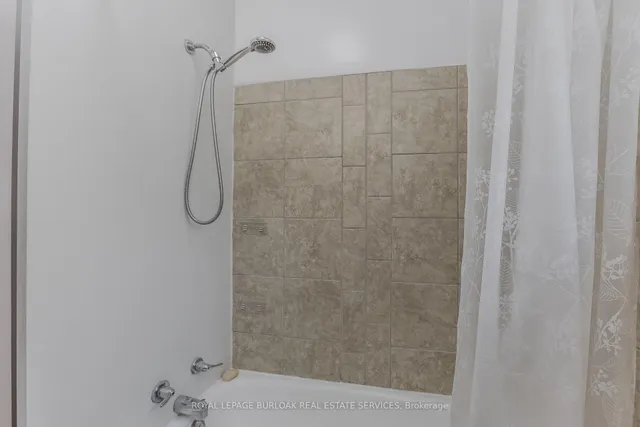 Additional image 23 of 708 West 5th St