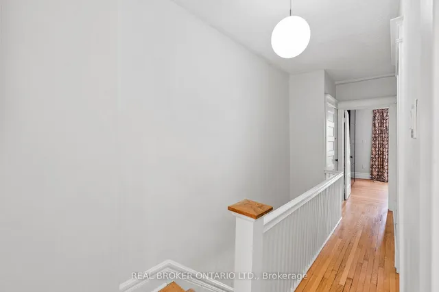 Additional image 23 of 32 Monarch Park Ave