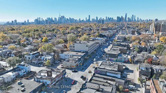 Additional image 37 of 38 Fielding Ave