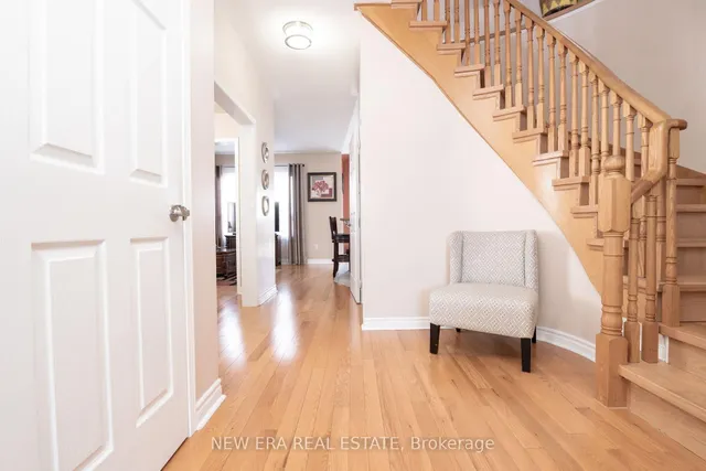 Additional image 5 of 4 Ash Crt