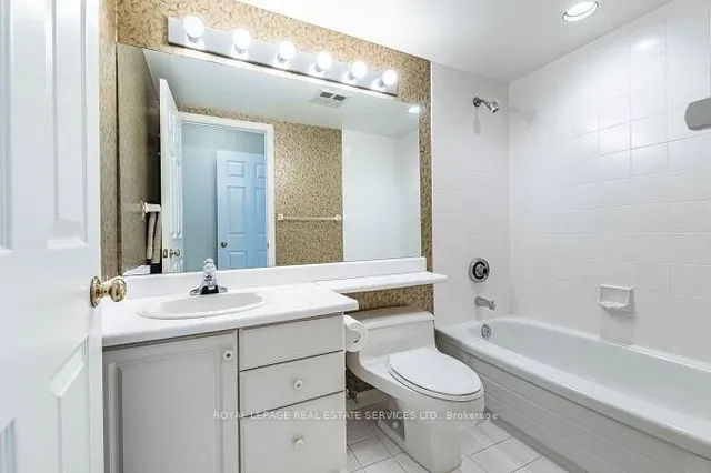 Additional image 34 of 1 Aberfoyle Cres Unit 2202