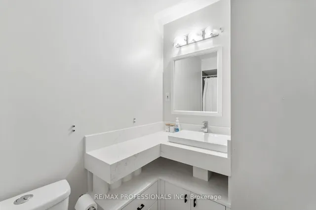 Additional image 9 of 600 Silver Creek Blvd Unit 32