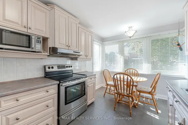 Additional image 17 of 18 Wellington St