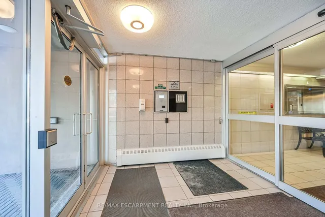 Additional image 48 of 1966 MAIN St Unit 502