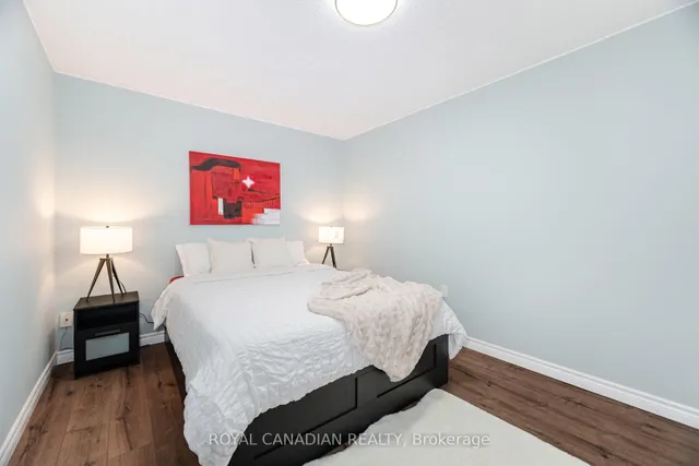 Additional image 18 of 17 Knightsbridge Rd Unit 1605