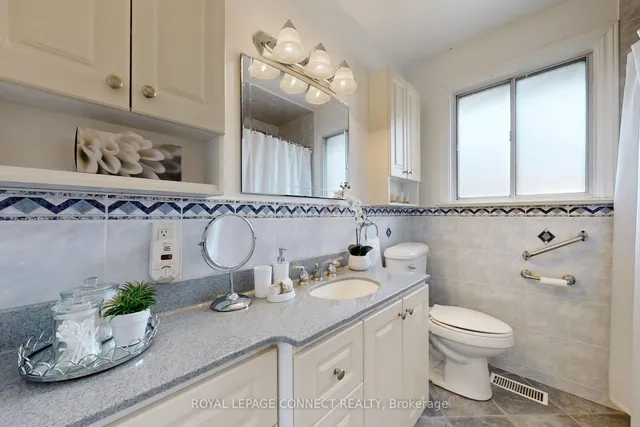 Additional image 16 of 688 Brimorton Dr