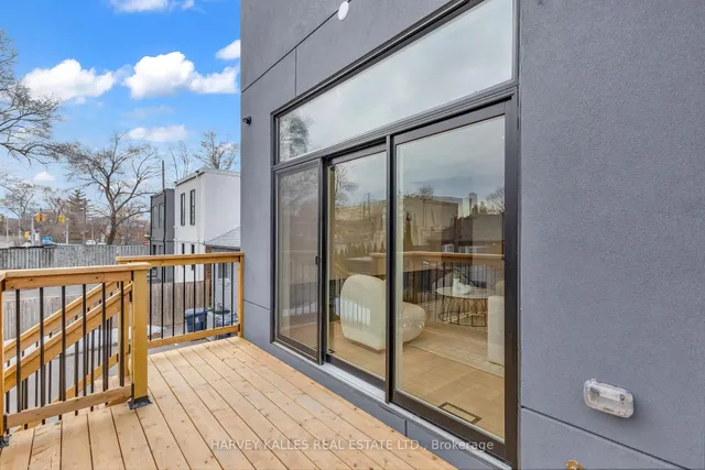 Additional image 49 of 187 Roe Ave