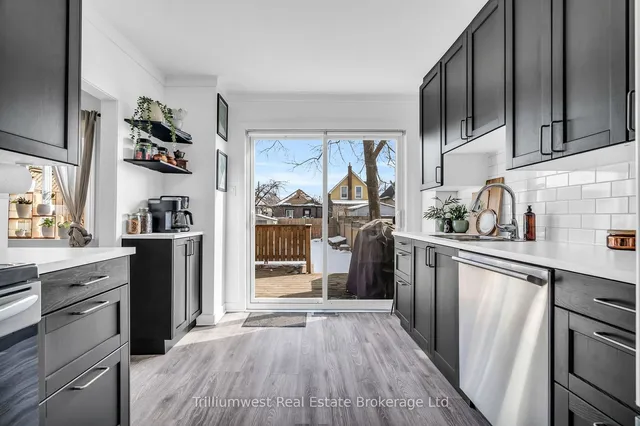 Additional image 17 of 368 Avondale St