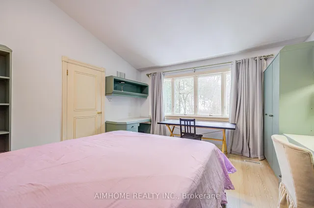 Additional image 35 of 40 Donino Ave