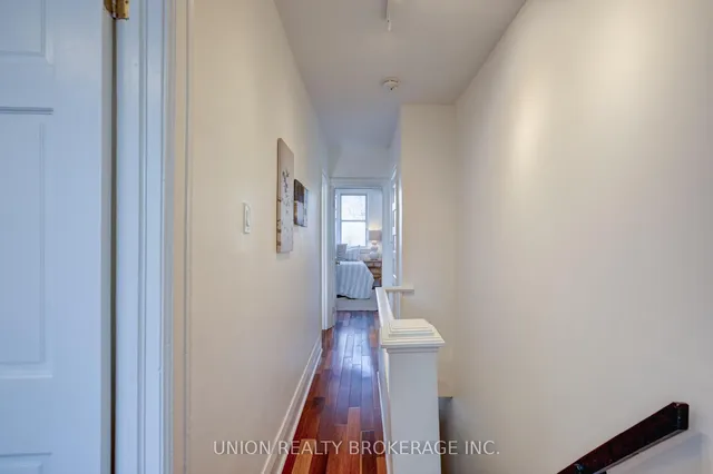 Additional image 17 of 49 Bastedo Ave