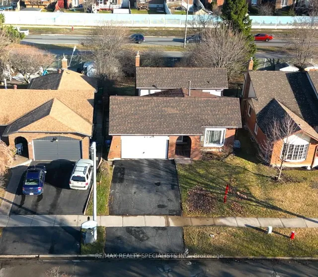 Additional image 44 of 36 Blackthorn Lane