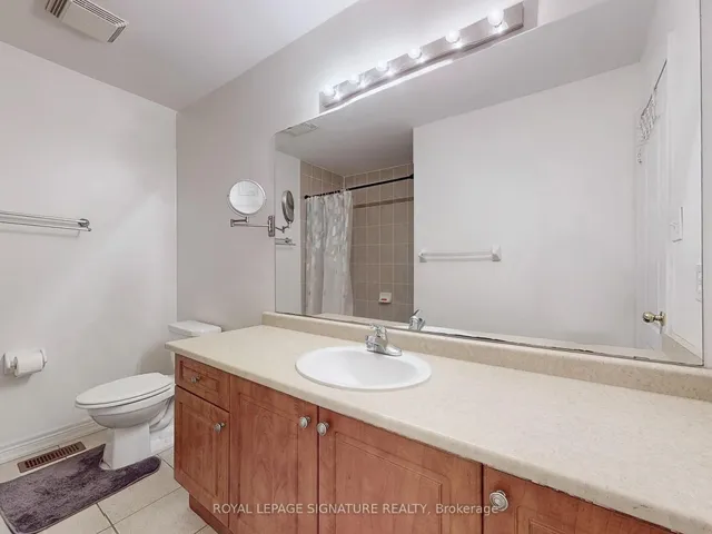 Additional image 38 of 321 Bussel Cres