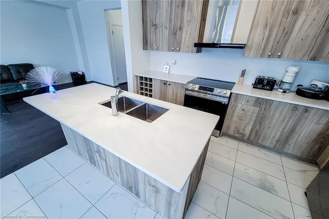 Additional image 17 of 175 Spitfire Dr