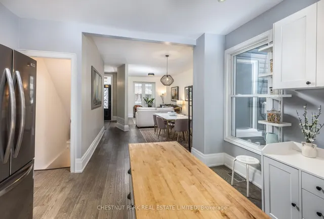 Additional image 17 of 393 Quebec Ave