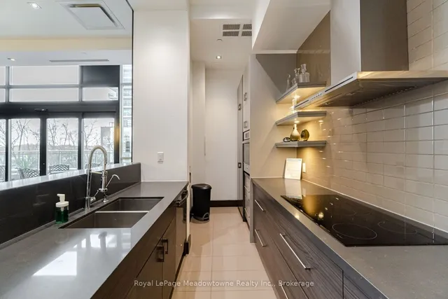 Additional image 39 of 33 Shore Breeze Dr Unit 3504