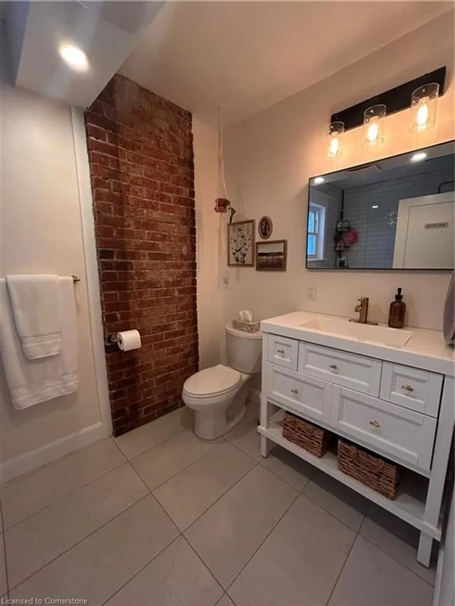 Additional image 10 of 256 London St