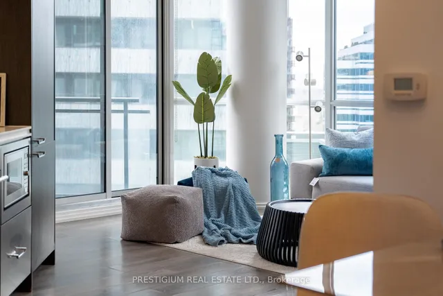 Additional image 15 of 45 Charles St Unit 1809