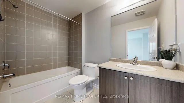 Additional image 22 of 18 Golden Springs Dr