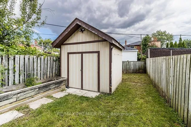 Additional image 19 of 633 Lauder Ave