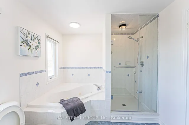 Additional image 34 of 19 English Garden Way