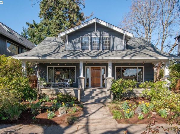 4011 SE Woodward St, Portland, OR 97202