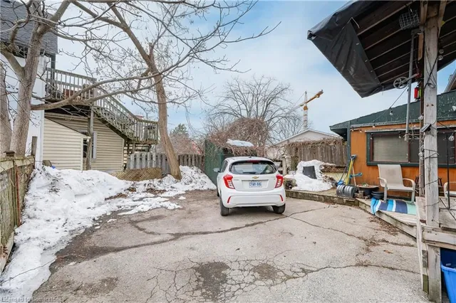 Additional image 45 of 155 Weber St