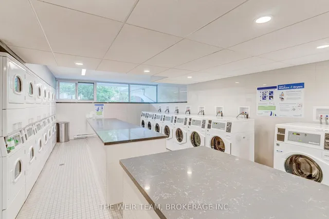 Additional image 22 of 30 Gloucester St Unit 609