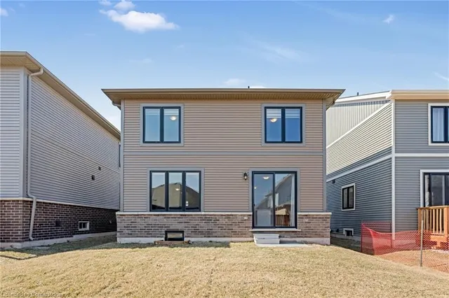 Additional image 37 of 127 Starfire Cres