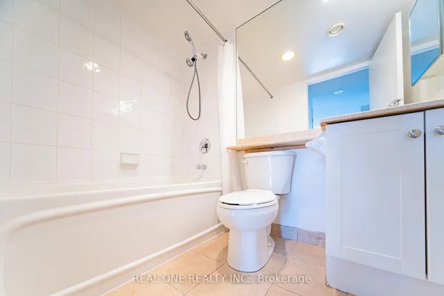 Additional image 10 of 210 Victoria St Unit 2404