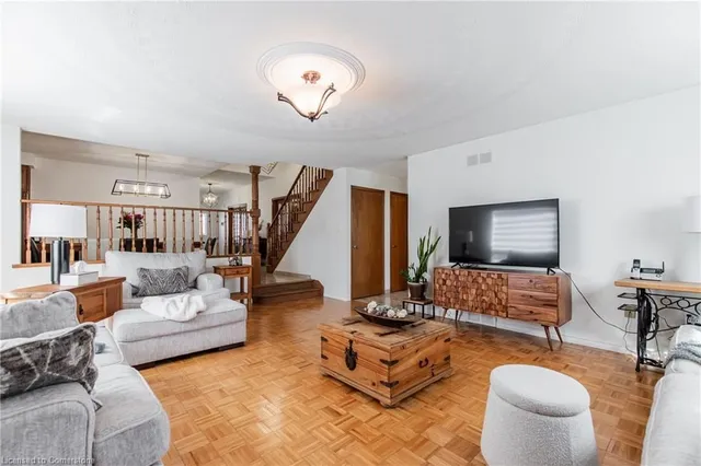 Additional image 19 of 1 Adriatic Blvd