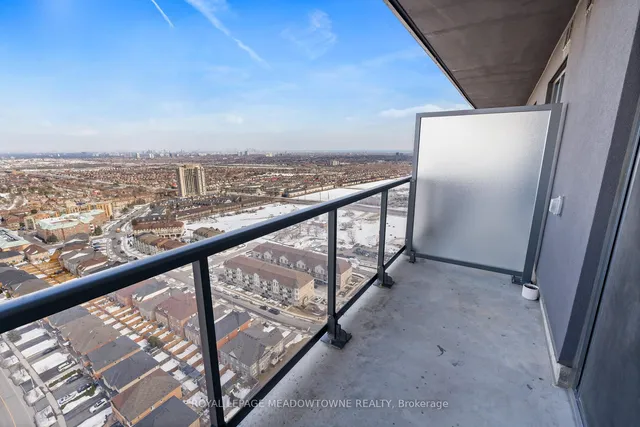 Additional image 29 of 8 Nahani Way Unit 3101