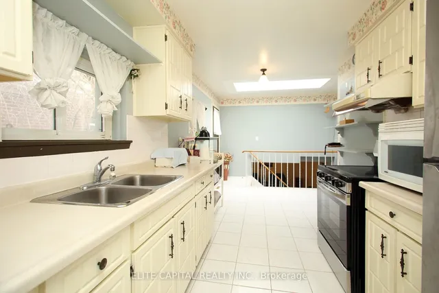 Additional image 20 of 24 Hoseyhill Cres