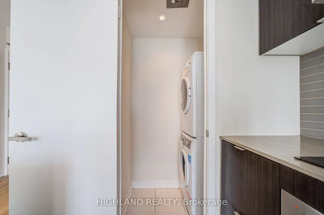 Additional image 17 of 100 Harbour St Unit 3909