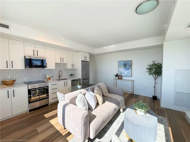 Additional image 14 of 15 Wellington St Unit 406