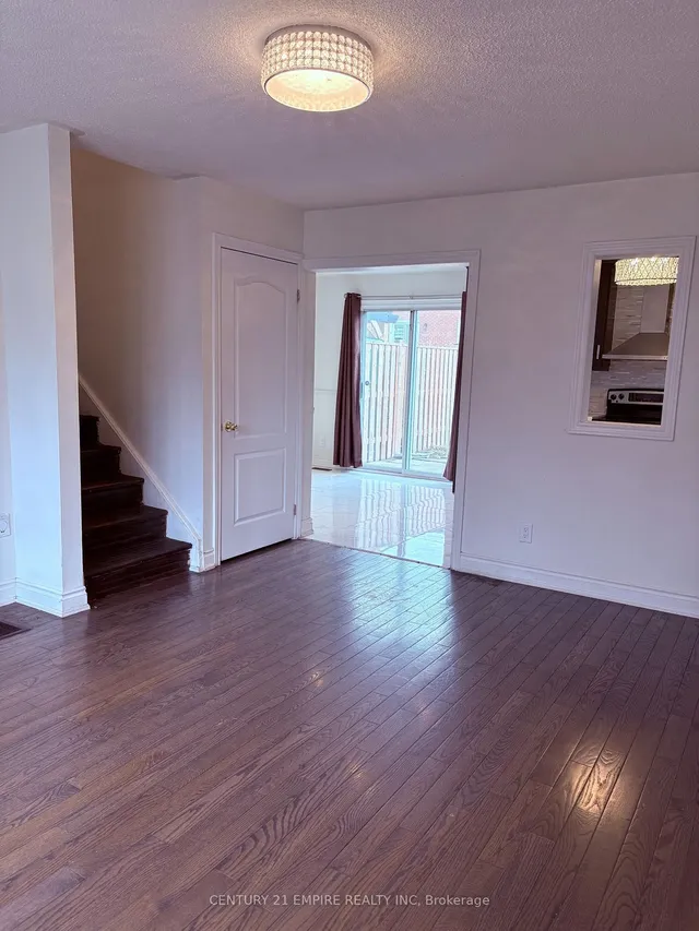 Additional image 5 of 19 Bramhall Circ