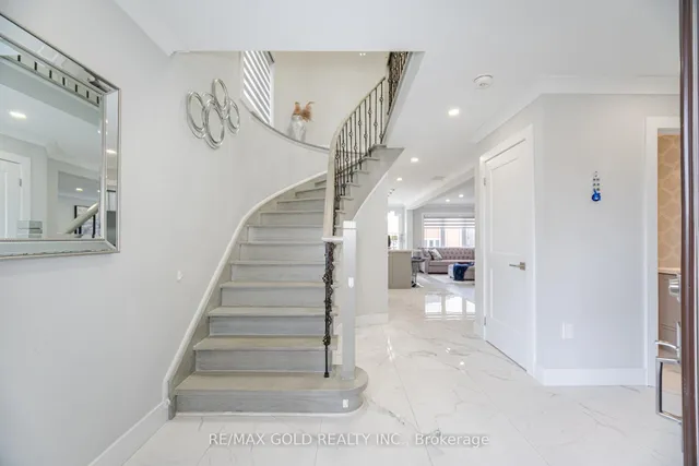 Additional image 6 of 96 Wildberry Cres