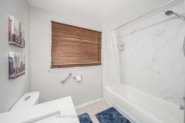 Additional image 32 of 308 Fleetwood Cres