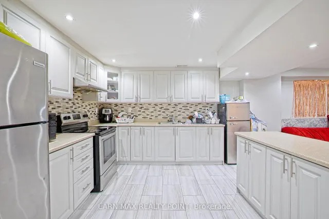 Additional image 29 of 60 Vanwood Cres