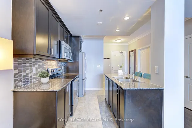 Additional image 12 of 1419 Costigan Rd Unit 208