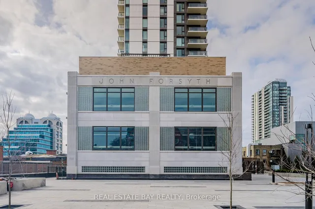 Additional image 29 of 55 Duke St Unit 2509