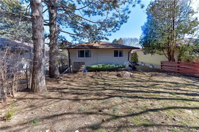 Additional image 22 of 115 Cedarhill Cres