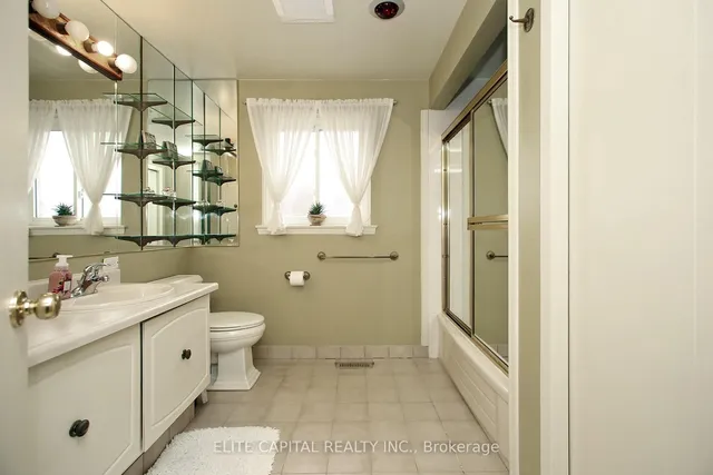 Additional image 26 of 24 Hoseyhill Cres