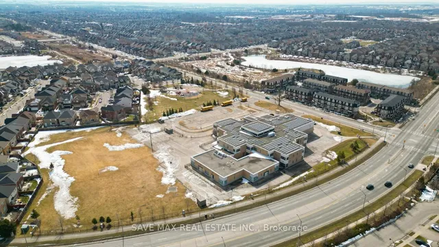 Additional image 44 of 51 Decker Hollow Circ