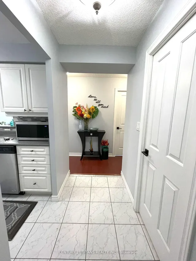 Additional image 2 of 68 Corporate Dr Unit 2128