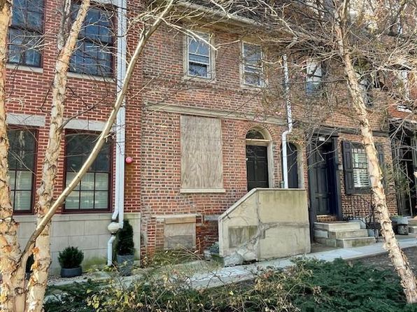 140 Race St, Philadelphia, PA 19106